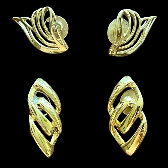 VINTAGE 2 Pair Pierced Gold Tone Earrings Openwork Designs 1 Signed Napier 1980s - Picture 1 of 12